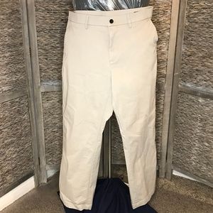 NWOT Mens Haggar Straight Fit Chinos